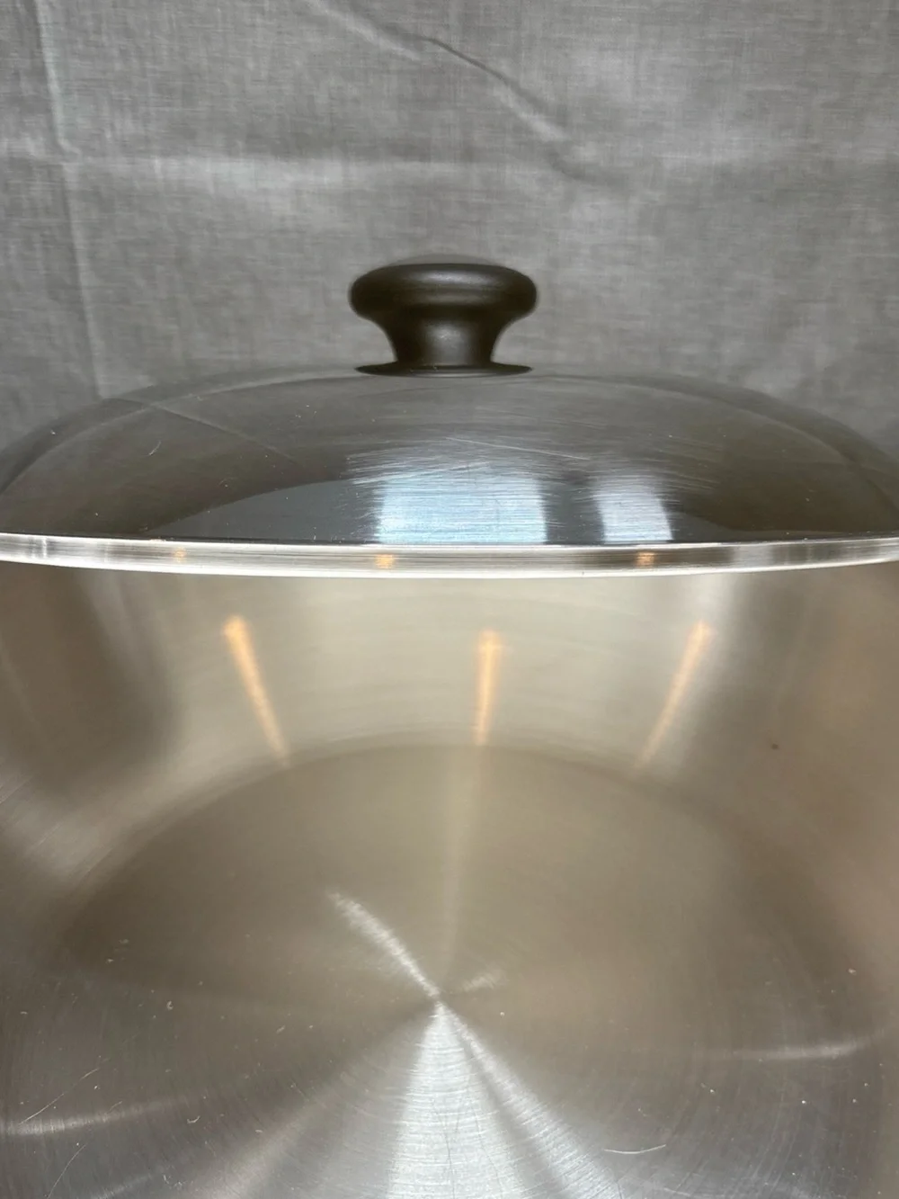 Farberware Brilliance 12” Skillet/Wok 18/10 Stnlss Steel W/ Unique Wok Domed Lid